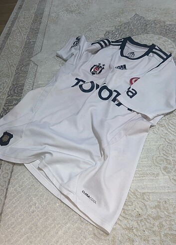 Orijinal bjk forması 