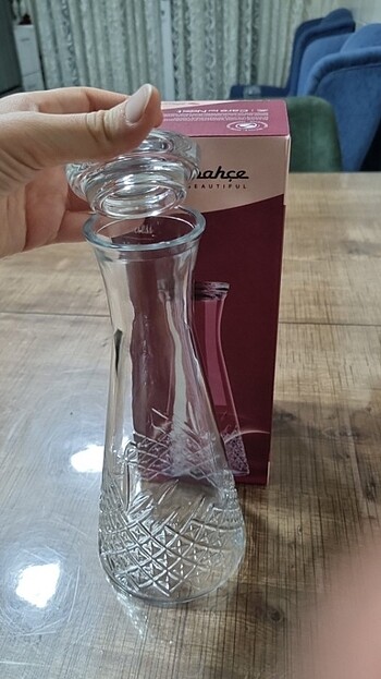 Beden beyaz Renk Paşabahçe kapaklı karaf timeless sıfır kutulu hiç kullanılmadı