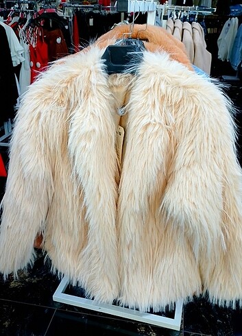 Diğer Oversize astarlı kürklü mont 