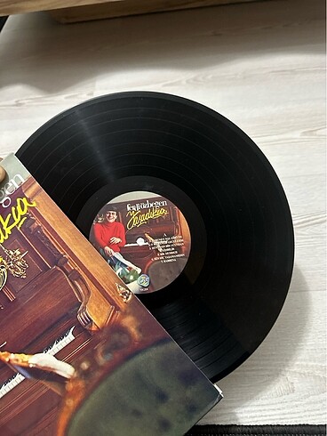 Ferdi Özbeğen yaşadıkça 33lük plak - Görsel 3