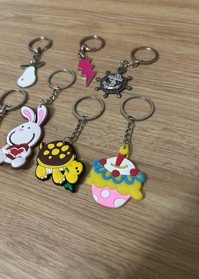 7 adet anahtarlık - Görsel 2