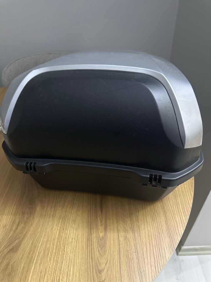 Siyah Kilitli motosiklet bagajı - Görsel 5