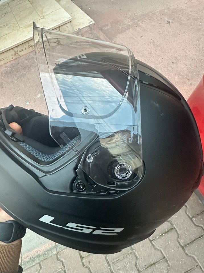 LS2 Siyah Biker Kask XL - Görsel 5