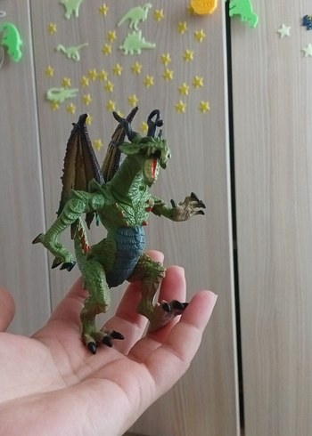 Karanlık Yeşil Ejderha Aksiyon Figürü
