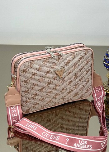 Pembe Desenli Kadın Çapraz Çanta