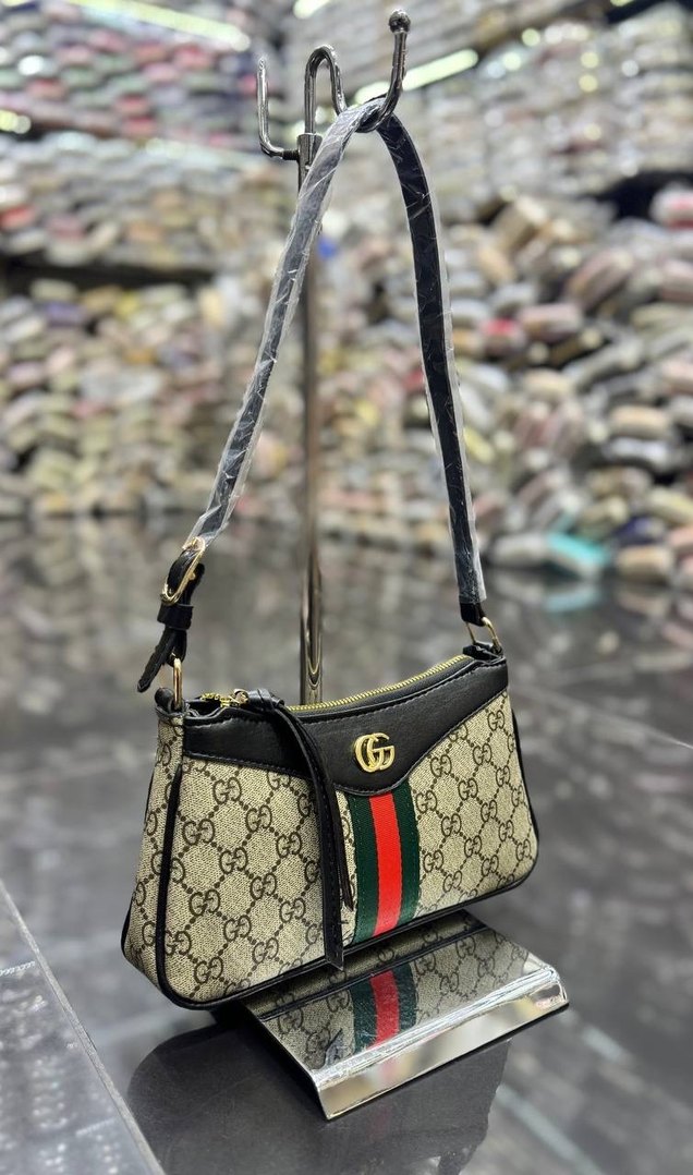 Siyah Deri Kadın Omuz Çantası - Görsel 4