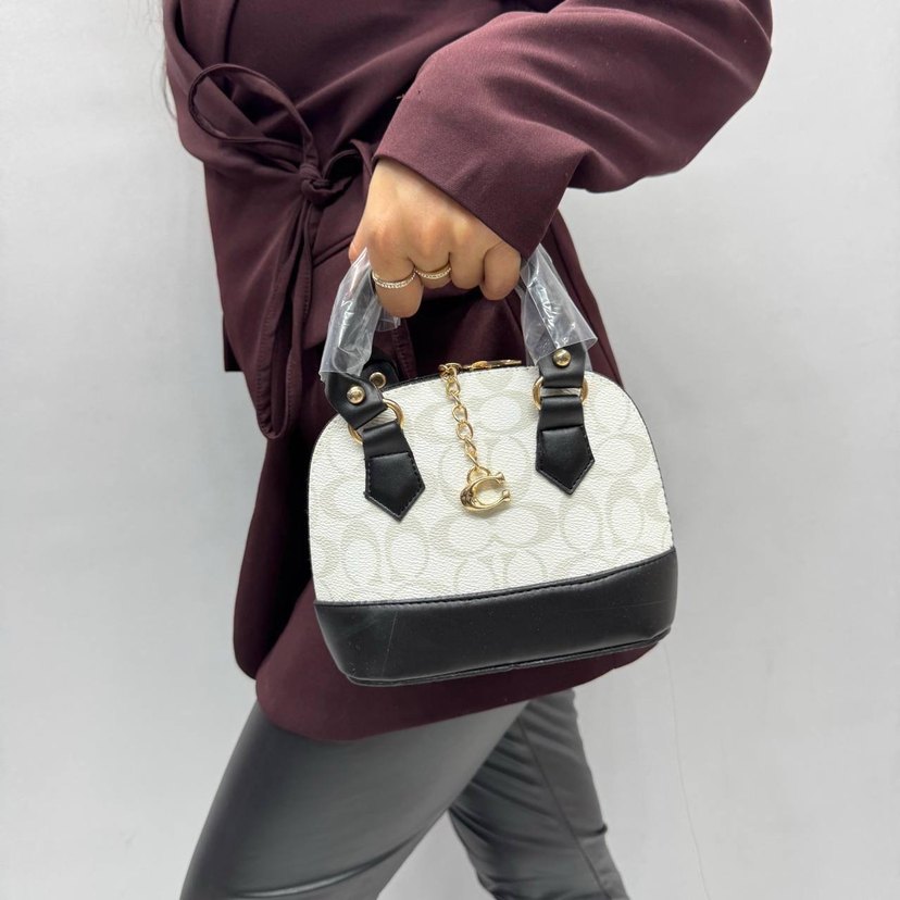 Zincir Detaylı Gri Desenli Kadın Çanta - Görsel 2