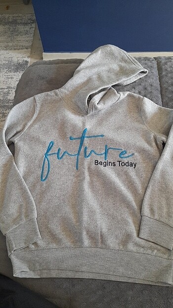 9 ve 10 yaş sweatshirt 