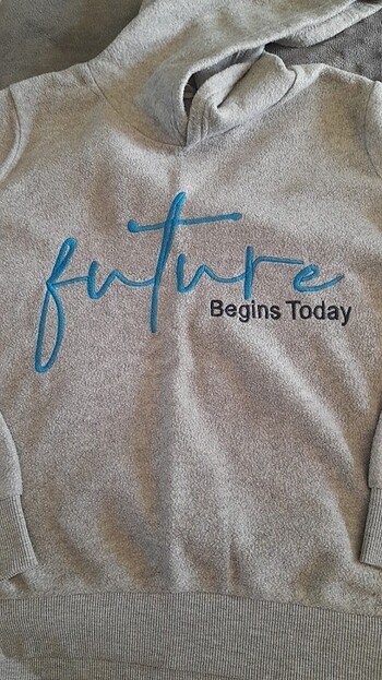 Defacto 9 ve 10 yaş sweatshirt