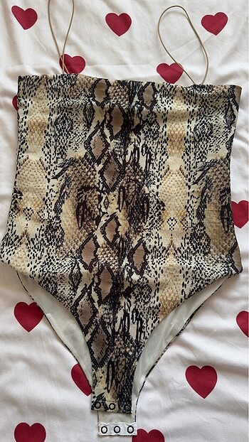 Yılan desen crop