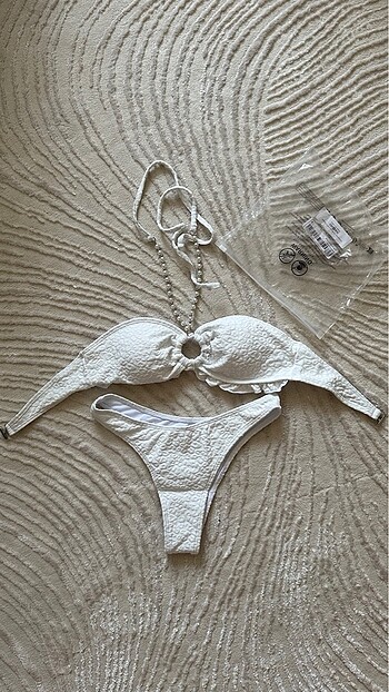 İnci bikini