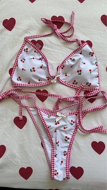 Shein kiraz bikini