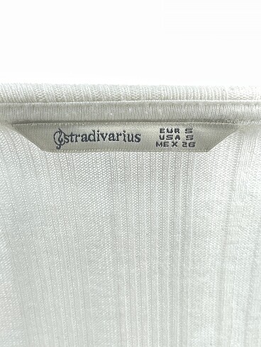 s Beden beyaz Renk Stradivarius Bluz %70 İndirimli.