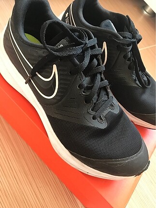 Orijinal Nike