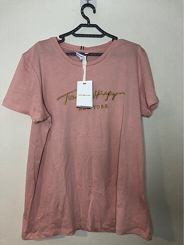 Orjinal etiketli TOMMY TİŞÖRT XL