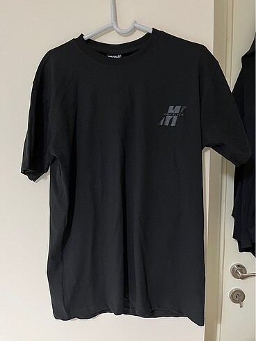 Mavi tshirt