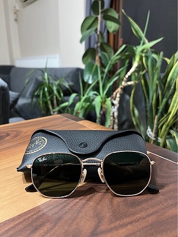  Beden Rayban gözlük