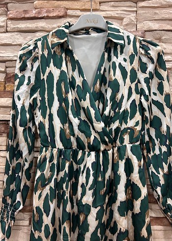 Yeşil Yılan Desenli Uzun Kollu Elbise - Görsel 3