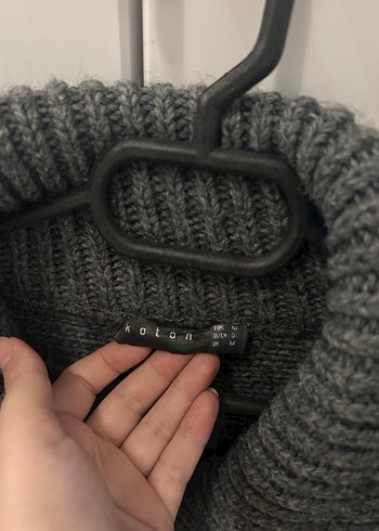 Gri Örgü Yüksek Yakalı Kadın Hırka - Görsel 5