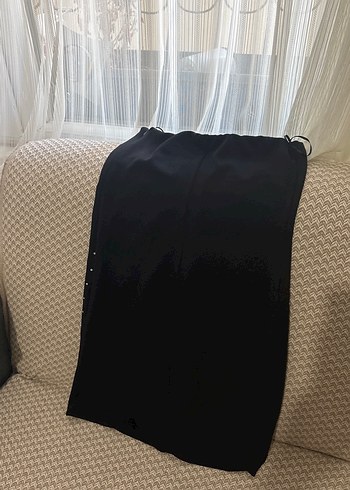 Siyah taşlı elbise - Görsel 3