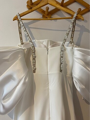 Alfabeta düşük kol yırtmaçlı uzun elbise - Görsel 2