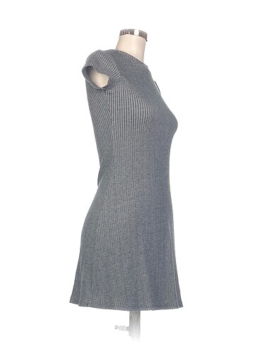 LC Waikiki Günlük Elbise %70 İndirimli. - Görsel 2