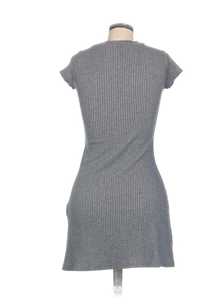 LC Waikiki Günlük Elbise %70 İndirimli. - Görsel 3