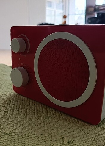 Almaya üretimi radyo.