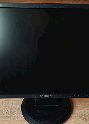 Samsung Siyah Samsung Monitör