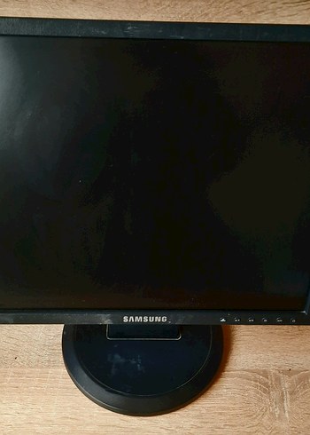 Siyah Samsung Monitör