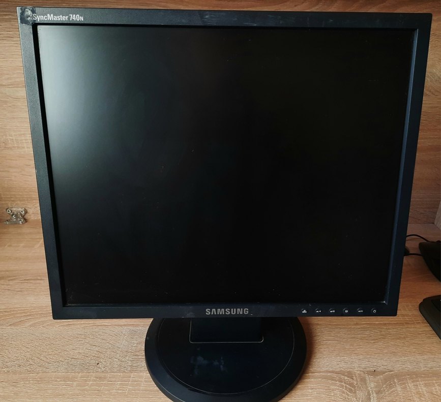 Siyah Samsung Monitör - Görsel 3