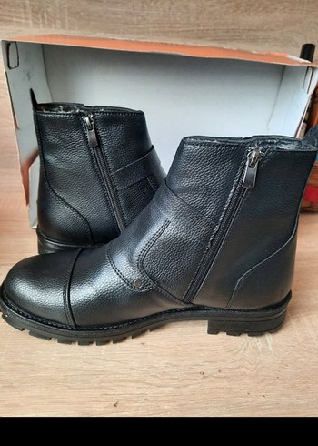 Günlük içi kürklü erkek bot - Görsel 8