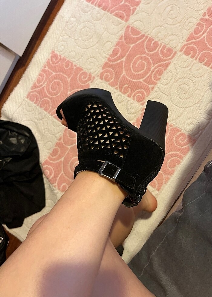 Platform topuklu ayakkabı - Görsel 2