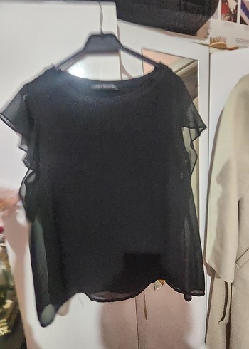Siyah Fırfırlı Kadın Bluz - Görsel 3