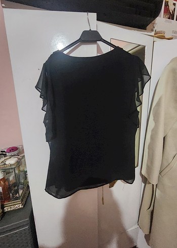 Siyah Fırfırlı Kadın Bluz - Görsel 2