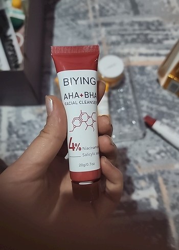 Nemlendirici yuz ve el krem tonik var - Görsel 3