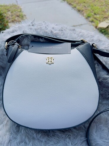 Beden beyaz Renk Tommy Hilfiger orijinal çapraz çanta