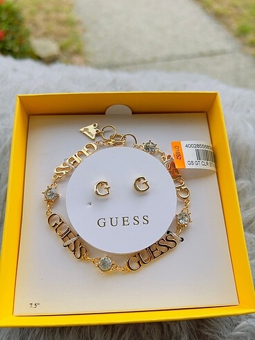 Beden Guess orijinal bileklik ve küpe set