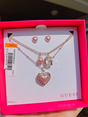 Guess Guess orijinal rose 3 lü kolye ve küpe set