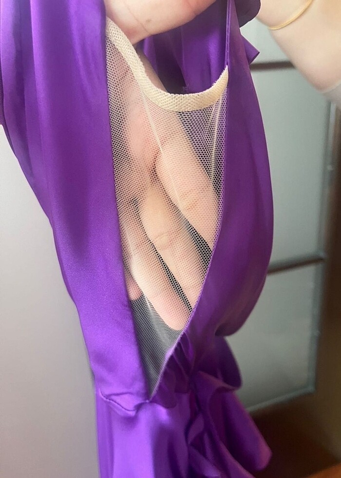 oleg cassini mor v yaka abiye - Görsel 3