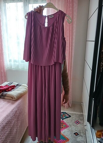 Pembe tulum elbise 