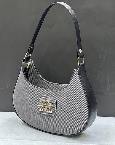 Beden Miu miu