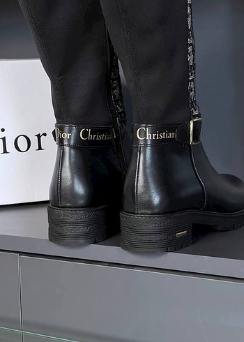 Dior Kadın Siyah Deri Tokalı Dizüstü Çizme - Görsel 4