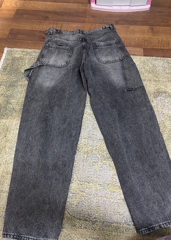 Gri Batik Desenli Bol Kesim Kadın Jean - Görsel 3