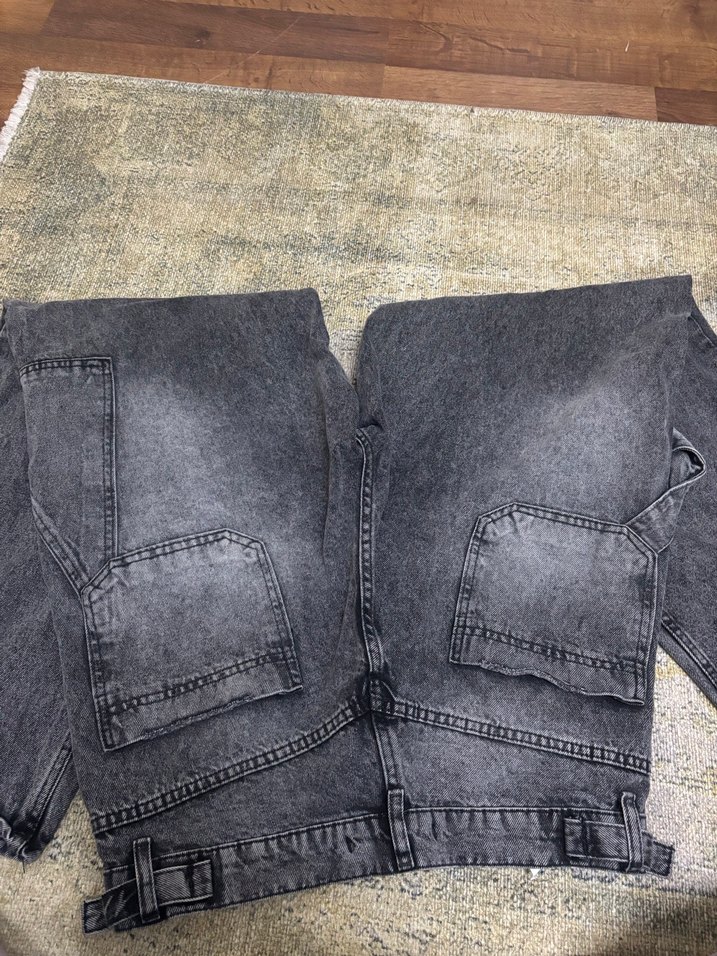 Gri Batik Desenli Bol Kesim Kadın Jean - Görsel 4