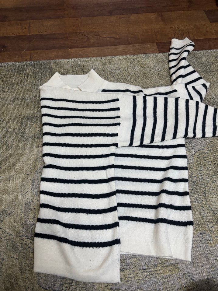 Çizgili Beyaz Gri Örgü Kadın Kazak - Görsel 2