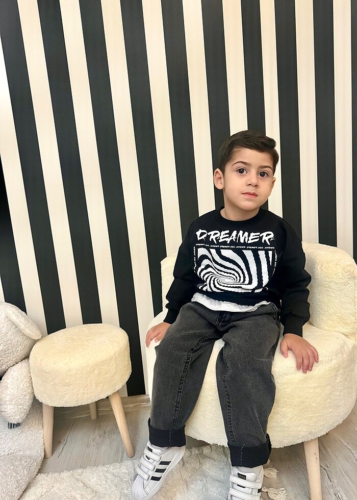 Kot pantolon sweatshirt takım - Görsel 3