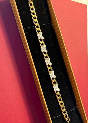 Zincir Detaylı Altın Renkli Kadın Bileklik - Görsel 3