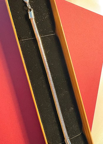 Zincir Detaylı Yılan Desenli Kadın Bileklik - Görsel 2