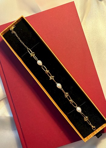 Altın Zincir Detaylı Kadın Bileklik - Görsel 2